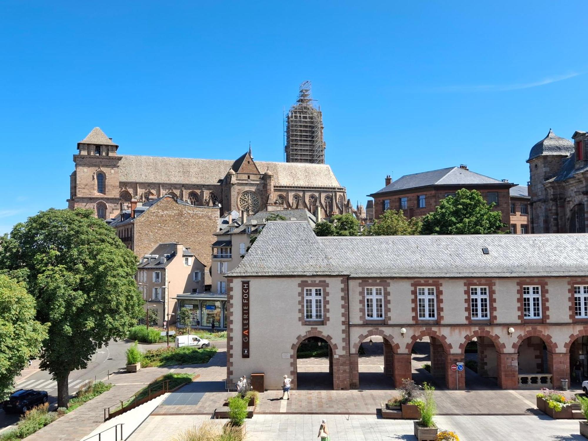 Hôtel Tour Maje Rodez Exterior foto