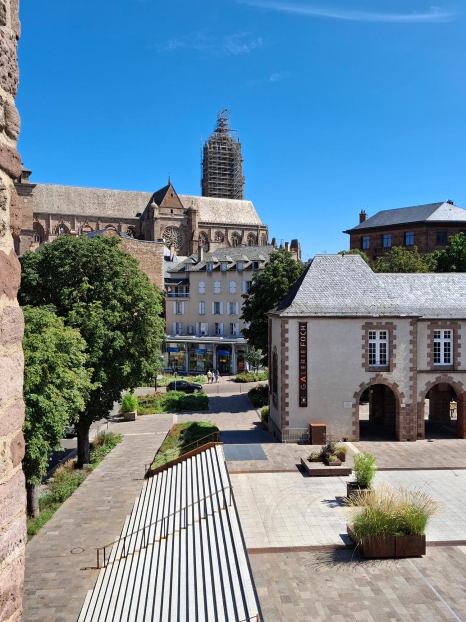 Hôtel Tour Maje Rodez Exterior foto