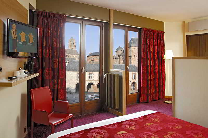 Hôtel Tour Maje Rodez Exterior foto