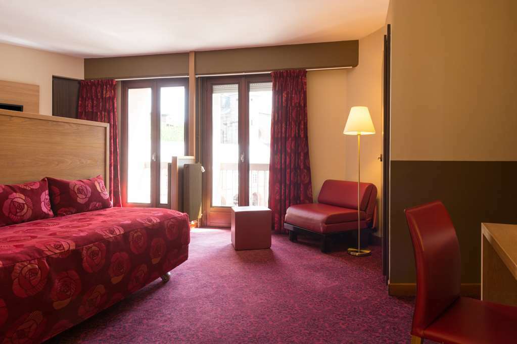 Hôtel Tour Maje Rodez Quarto foto